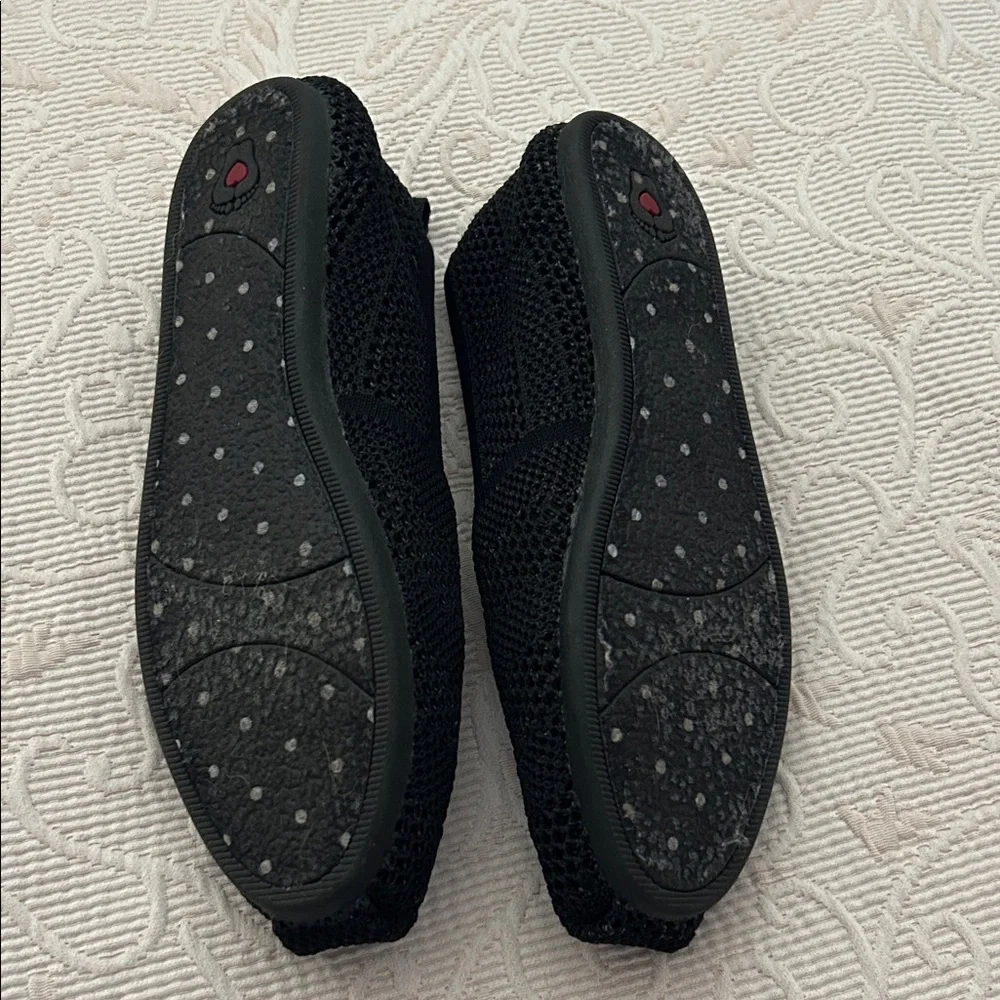 Skechers BOBS Black Slip-On Knit Flats